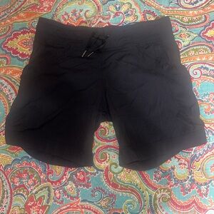 Lululemon Dance Studio Biker/Shorts (Old Style) SZ4